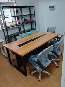 Custom Meja Rapat